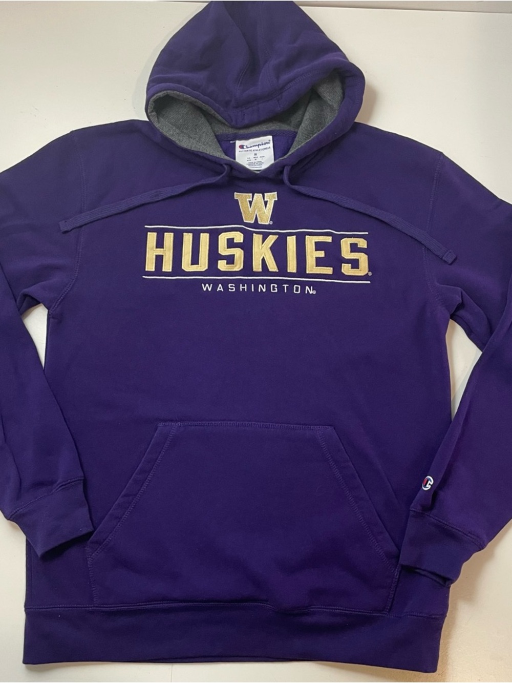 Washington Huskies Hoodie Sweatshirt Big Spellout Champion size M Like New
